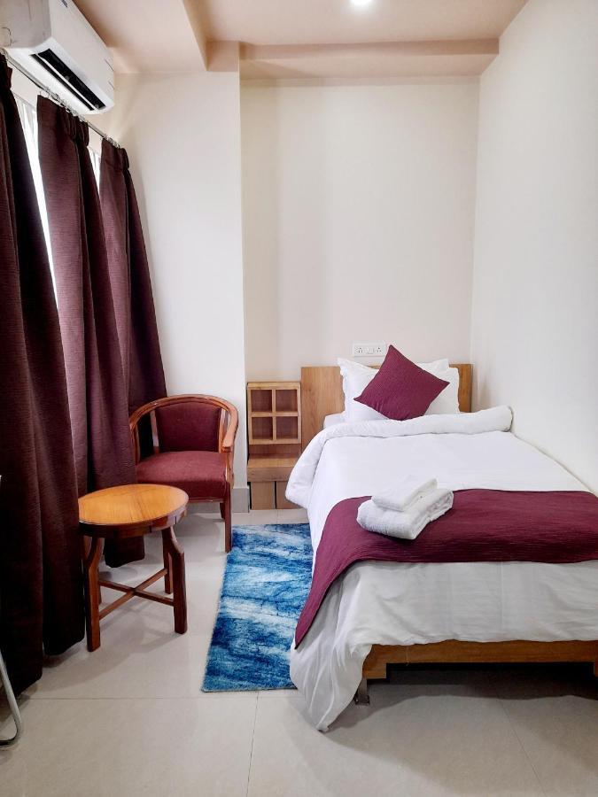 Hotel Bharalu Residency Guwahati Exterior foto